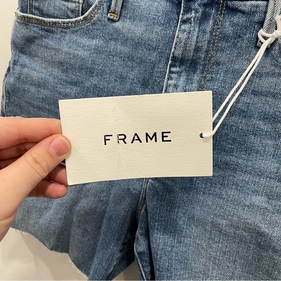 Frame Le Tour Raw Hem Denim Shorts in Bixby Size 25 - Picture 4 of 11